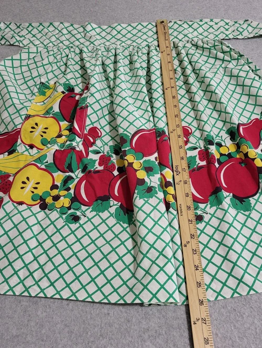 Vintage Handmade Half Apron Fruit Band Green White Grid MCM Kitsch Cottagecore